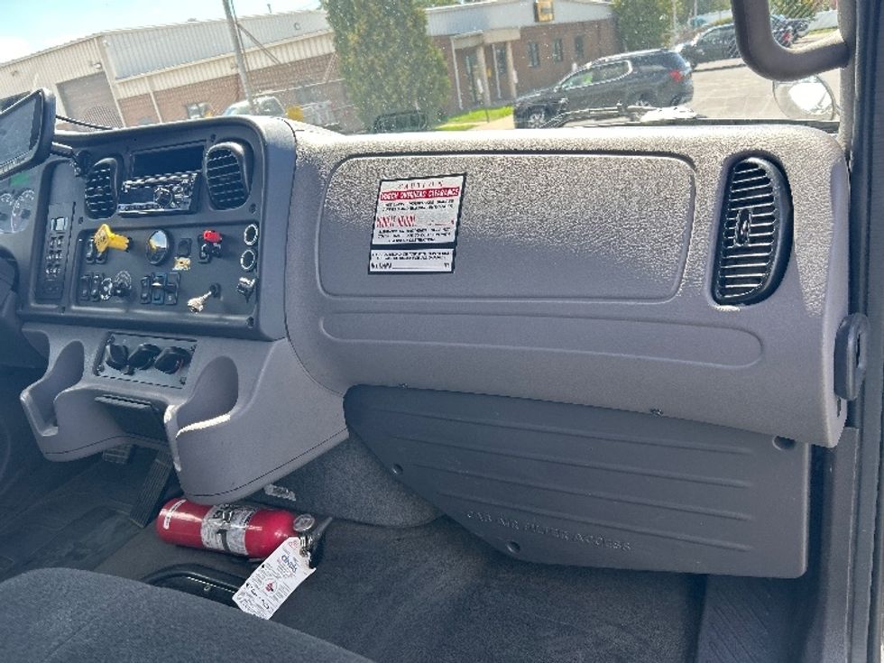 Medium Duty Box Truck-Light and Medium Duty Trucks-Freightliner-2020-M2-Fredonia-NY-233,849\n\t\tmiles-$ 32,500 - Image 21