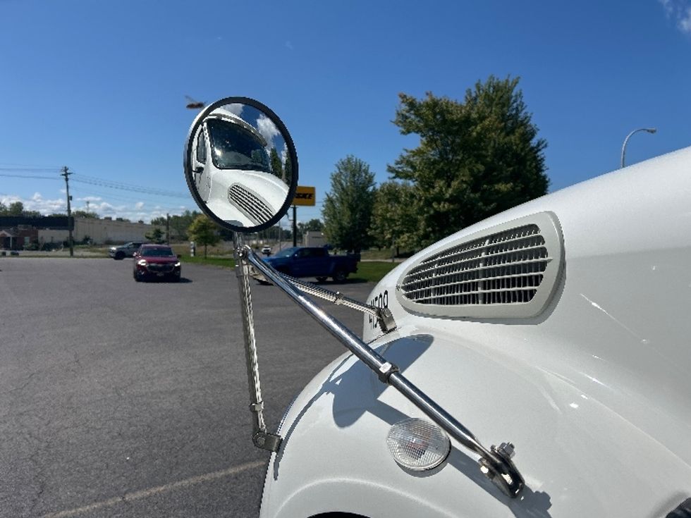 Medium Duty Box Truck-Light and Medium Duty Trucks-Freightliner-2020-M2-Fredonia-NY-233,849\n\t\tmiles-$ 32,500 - Image 25