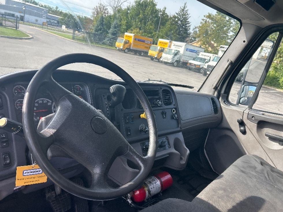 Medium Duty Box Truck-Light and Medium Duty Trucks-Freightliner-2020-M2-Fredonia-NY-242,321\n\t\tmiles-$ 44,250 - Image 18