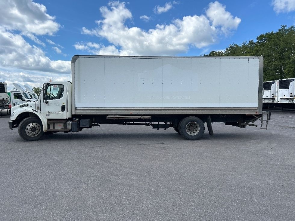 Medium Duty Box Truck-Light and Medium Duty Trucks-Freightliner-2020-M2-Fredonia-NY-293,794\n\t\tmiles-$ 36,500 - Image 4