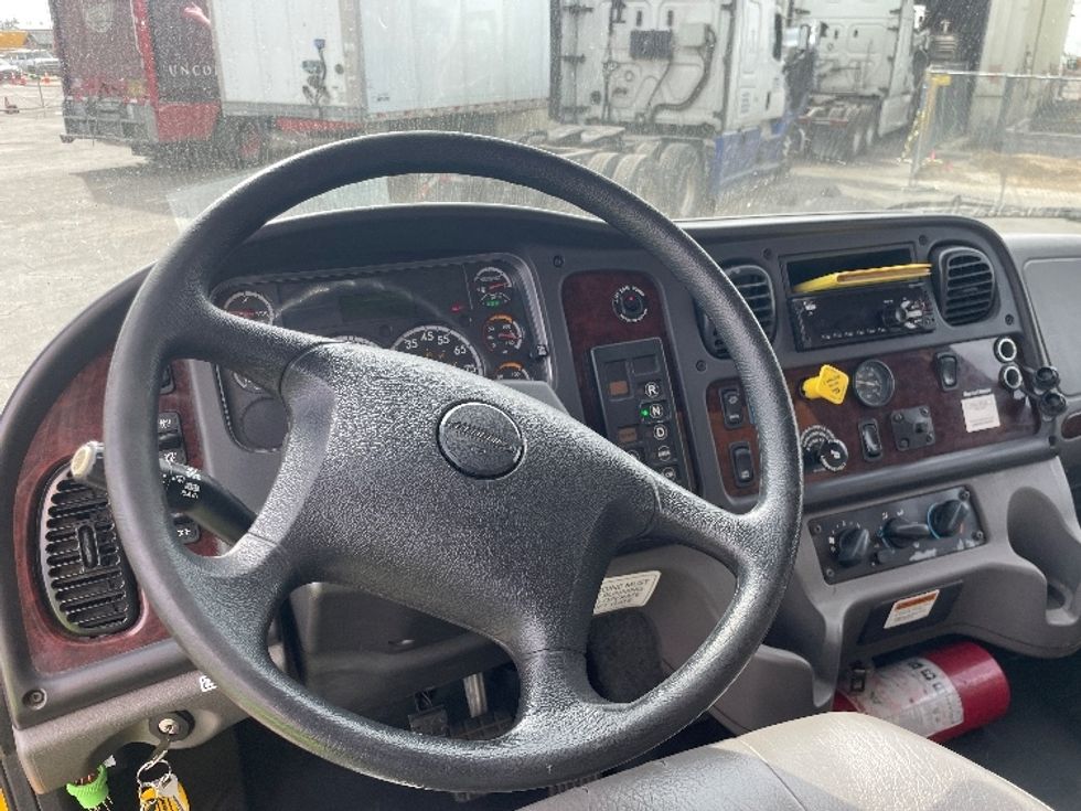 Medium Duty Box Truck-Light and Medium Duty Trucks-Freightliner-2020-M2-Fresno-CA-116,852\n\t\tmiles-$ 54,250 - Image 18
