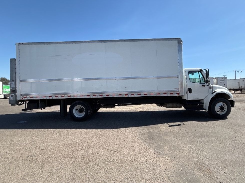 Medium Duty Box Truck-Light and Medium Duty Trucks-Freightliner-2020-M2-Fresno-CA-217,043\n\t\tmiles-$ 36,500 - Image 15
