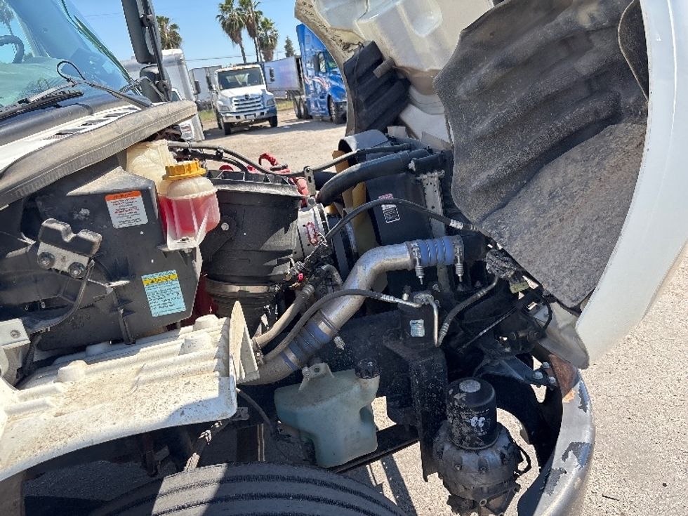 Medium Duty Box Truck-Light and Medium Duty Trucks-Freightliner-2020-M2-Fresno-CA-217,043\n\t\tmiles-$ 36,500 - Image 23