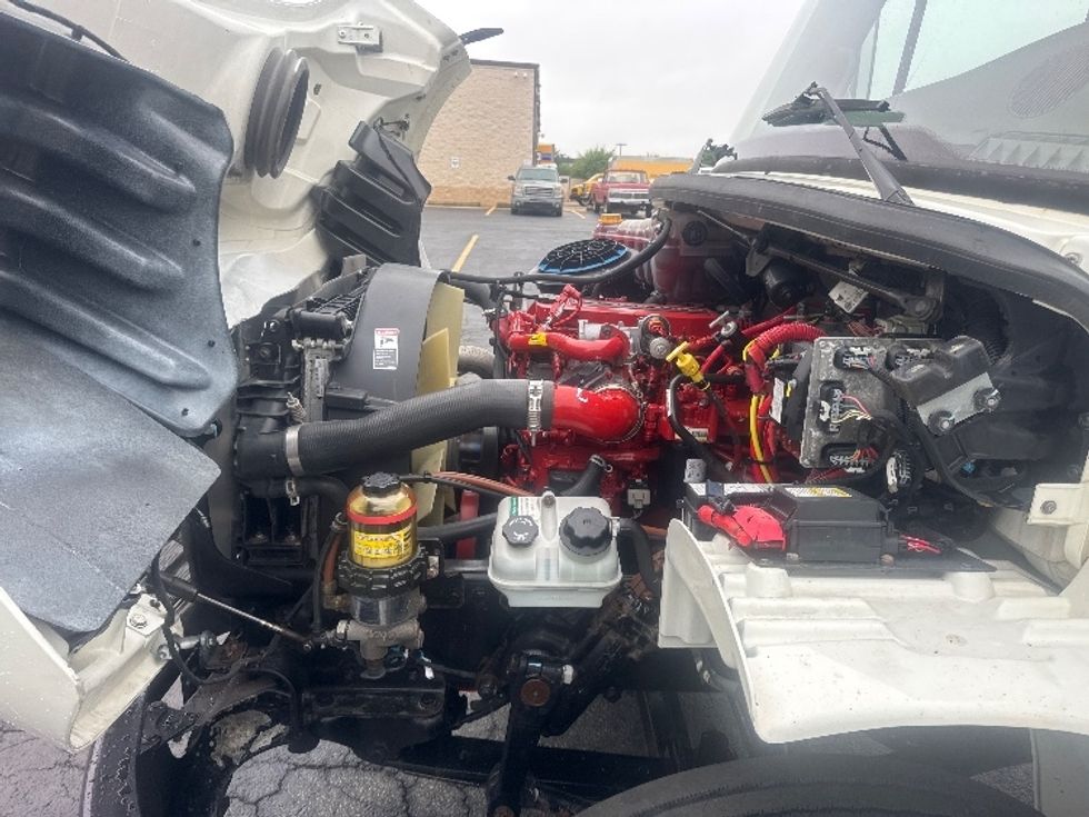 Medium Duty Box Truck-Light and Medium Duty Trucks-Freightliner-2020-M2-Gahanna-OH-228,261\n\t\tmiles-$ 48,250 - Image 24