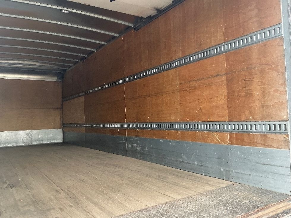 Medium Duty Box Truck-Light and Medium Duty Trucks-Freightliner-2020-M2-Garden City-GA-182,100\n\t\tmiles-$ 63,000 - Image 11