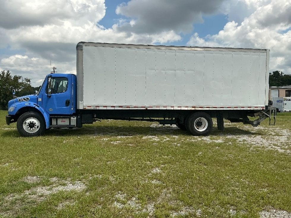 Medium Duty Box Truck-Light and Medium Duty Trucks-Freightliner-2020-M2-Garden City-GA-182,100\n\t\tmiles-$ 63,000 - Image 4