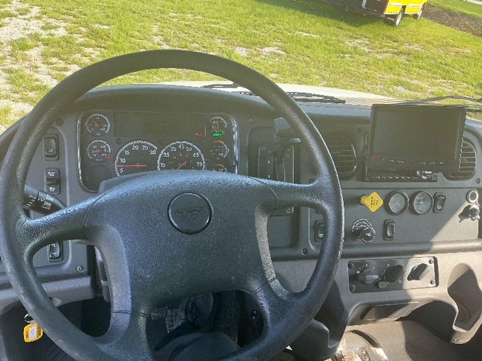 Medium Duty Box Truck-Light and Medium Duty Trucks-Freightliner-2020-M2-Garden City-GA-97,687\n\t\tmiles-$ 66,000 - Image 18