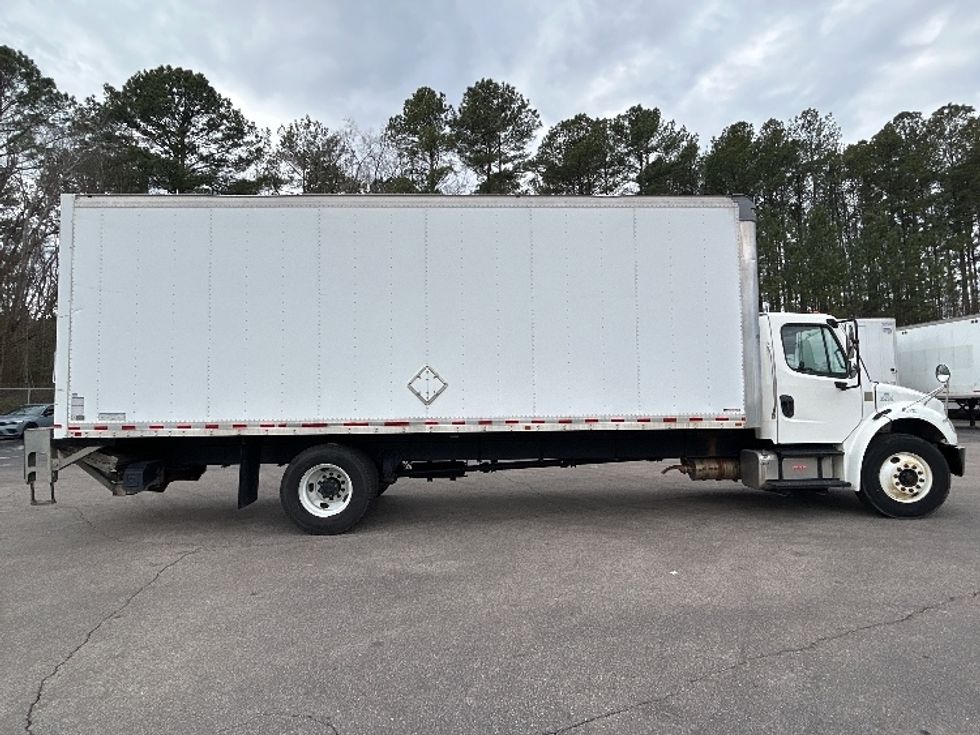 Medium Duty Box Truck-Light and Medium Duty Trucks-Freightliner-2020-M2-Garner-NC-207,690\n\t\tmiles-$ 50,500 - Image 14
