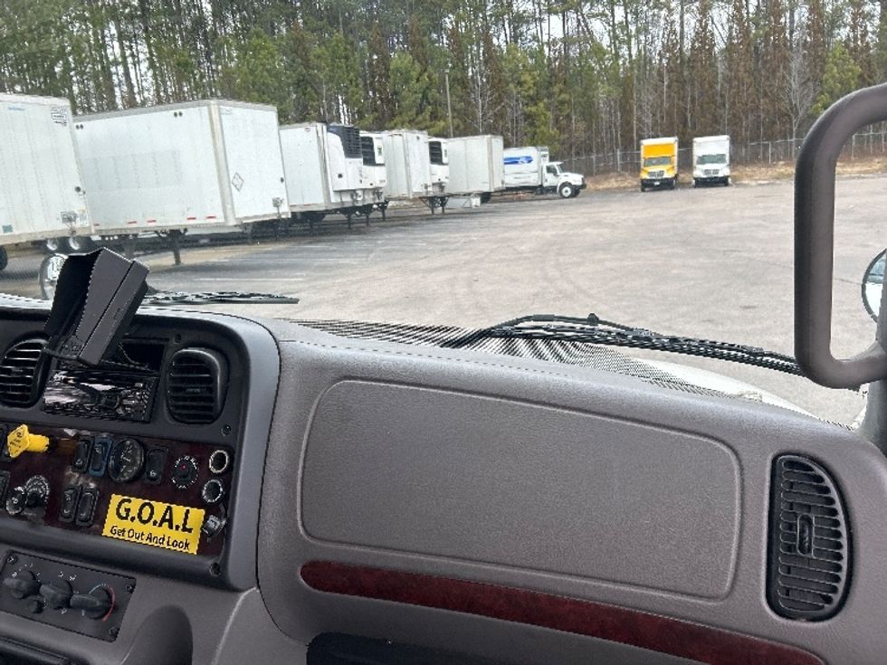 Medium Duty Box Truck-Light and Medium Duty Trucks-Freightliner-2020-M2-Garner-NC-207,690\n\t\tmiles-$ 50,500 - Image 20