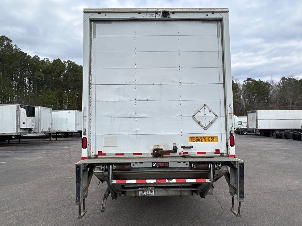 Medium Duty Box Truck-Light and Medium Duty Trucks-Freightliner-2020-M2-Garner-NC-207,690\n\t\tmiles-$ 50,500 - Image 6