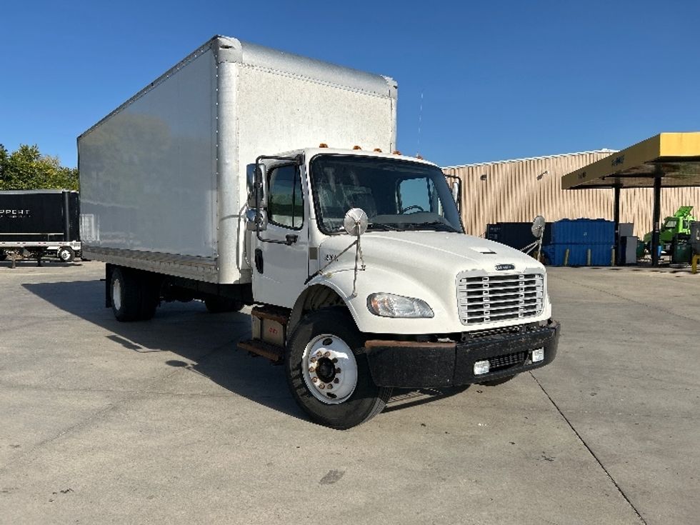 Medium Duty Box Truck-Light and Medium Duty Trucks-Freightliner-2020-M2-Goshen-IN-257,762\n\t\tmiles-$ 40,750 - Image 1