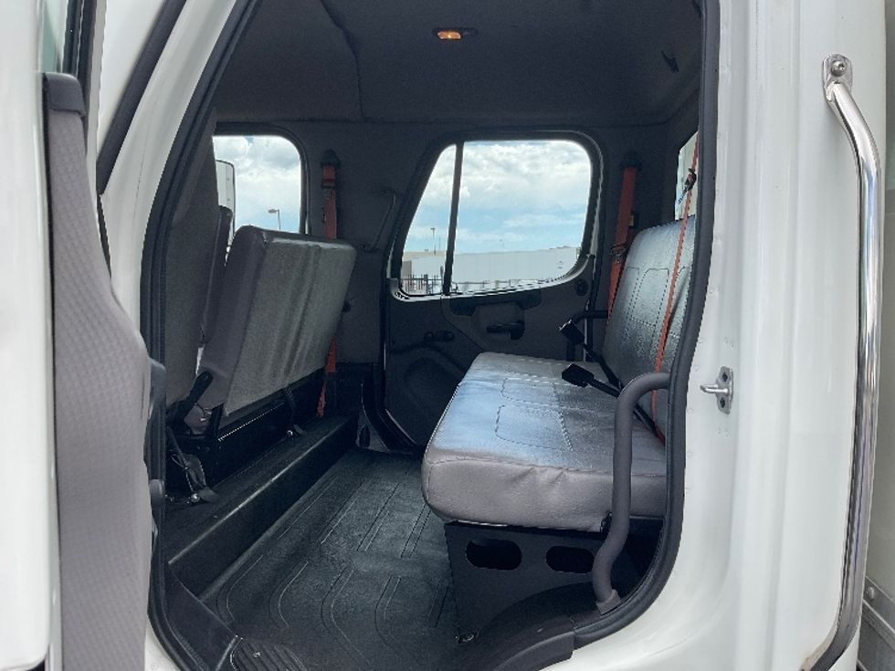 Medium Duty Box Truck-Light and Medium Duty Trucks-Freightliner-2020-M2-Greeley-CO-119,934\n\t\tmiles-$ 67,500 - Image 24