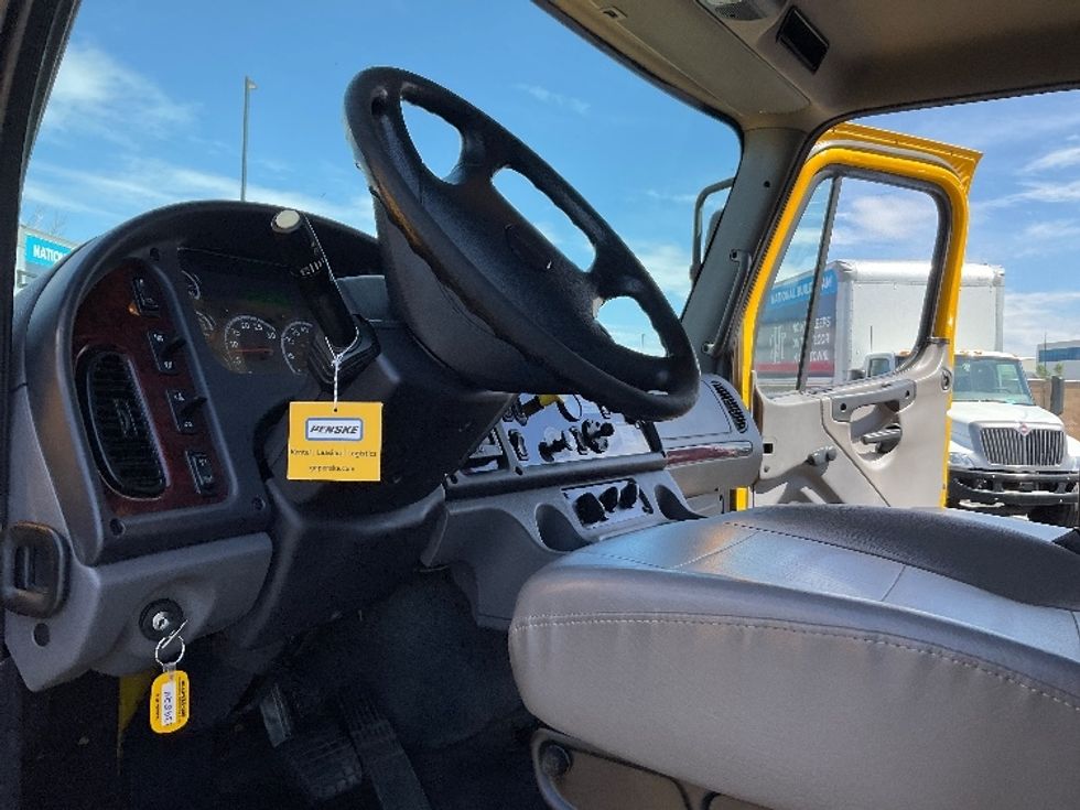 Medium Duty Box Truck-Light and Medium Duty Trucks-Freightliner-2020-M2-Greeley-CO-159,857\n\t\tmiles-$ 47,750 - Image 17
