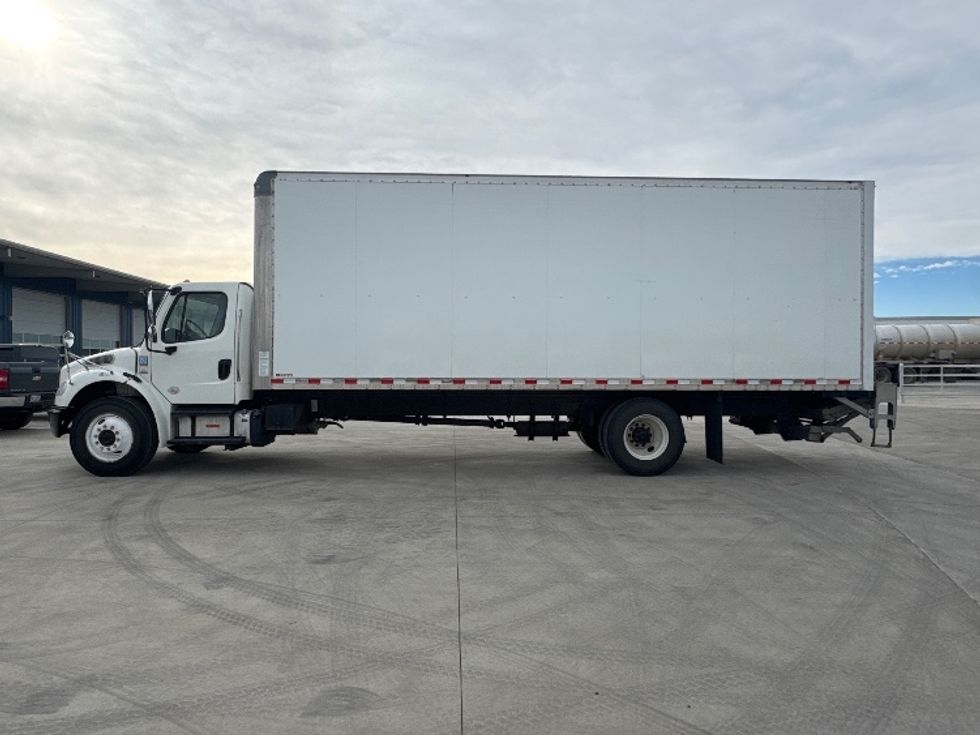 Medium Duty Box Truck-Light and Medium Duty Trucks-Freightliner-2020-M2-Greeley-CO-212,459\n\t\tmiles-$ 50,250 - Image 4
