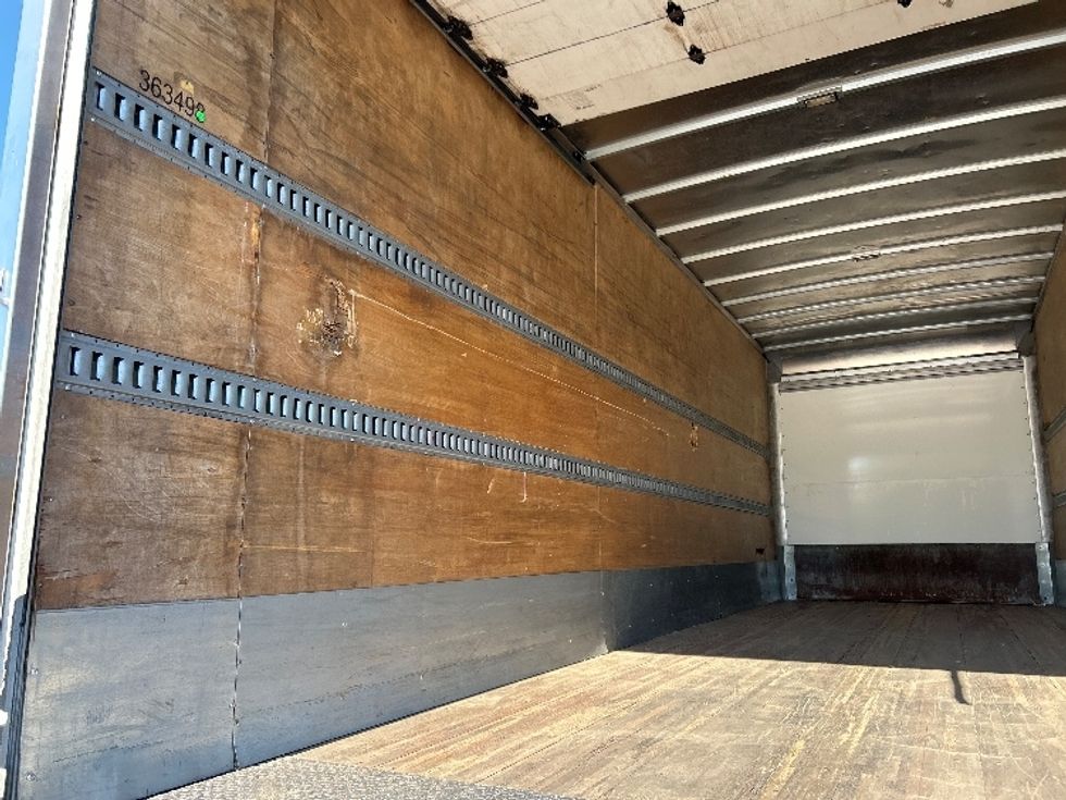 Medium Duty Box Truck-Light and Medium Duty Trucks-Freightliner-2020-M2-Greensboro-NC-125,340\n\t\tmiles-$ 54,000 - Image 10