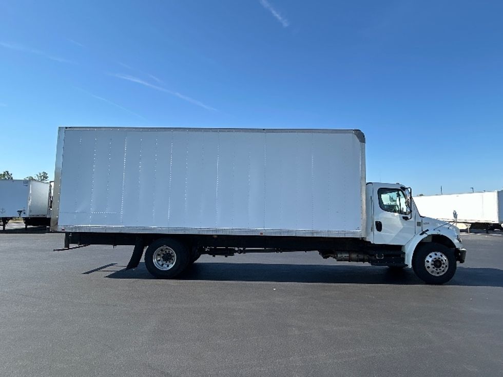 Medium Duty Box Truck-Light and Medium Duty Trucks-Freightliner-2020-M2-Greensboro-NC-125,340\n\t\tmiles-$ 54,000 - Image 14