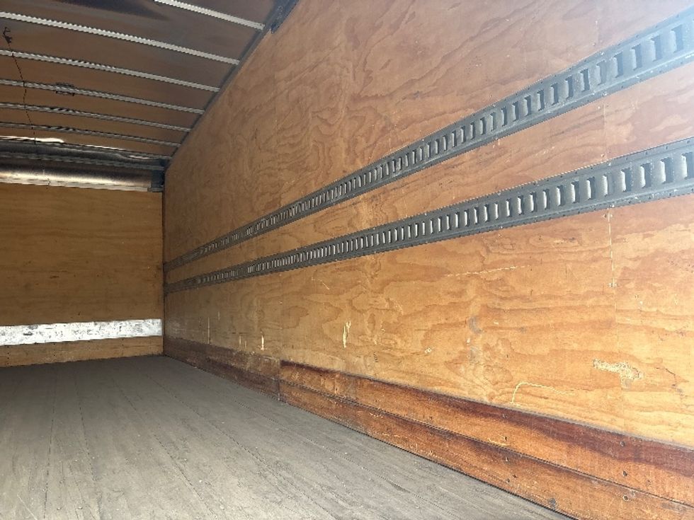 Medium Duty Box Truck-Light and Medium Duty Trucks-Freightliner-2020-M2-Greensboro-NC-129,101\n\t\tmiles-$ 63,250 - Image 12