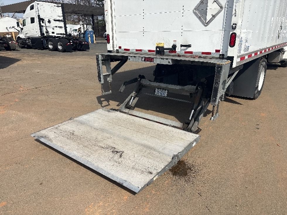 Medium Duty Box Truck-Light and Medium Duty Trucks-Freightliner-2020-M2-Greensboro-NC-129,101\n\t\tmiles-$ 63,250 - Image 9