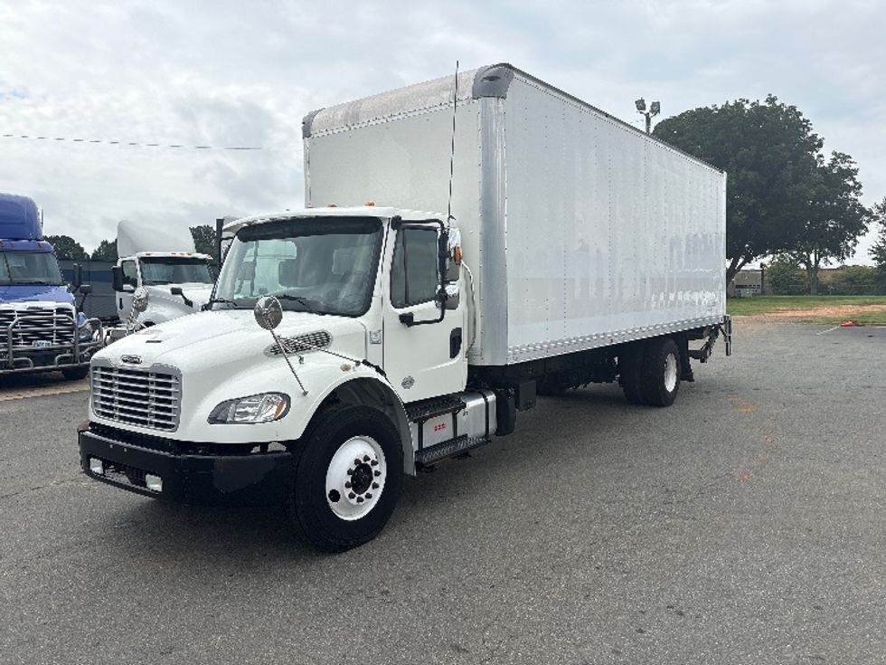 Medium Duty Box Truck-Light and Medium Duty Trucks-Freightliner-2020-M2-Greensboro-NC-149,926\n\t\tmiles-$ 57,500 - Image 3