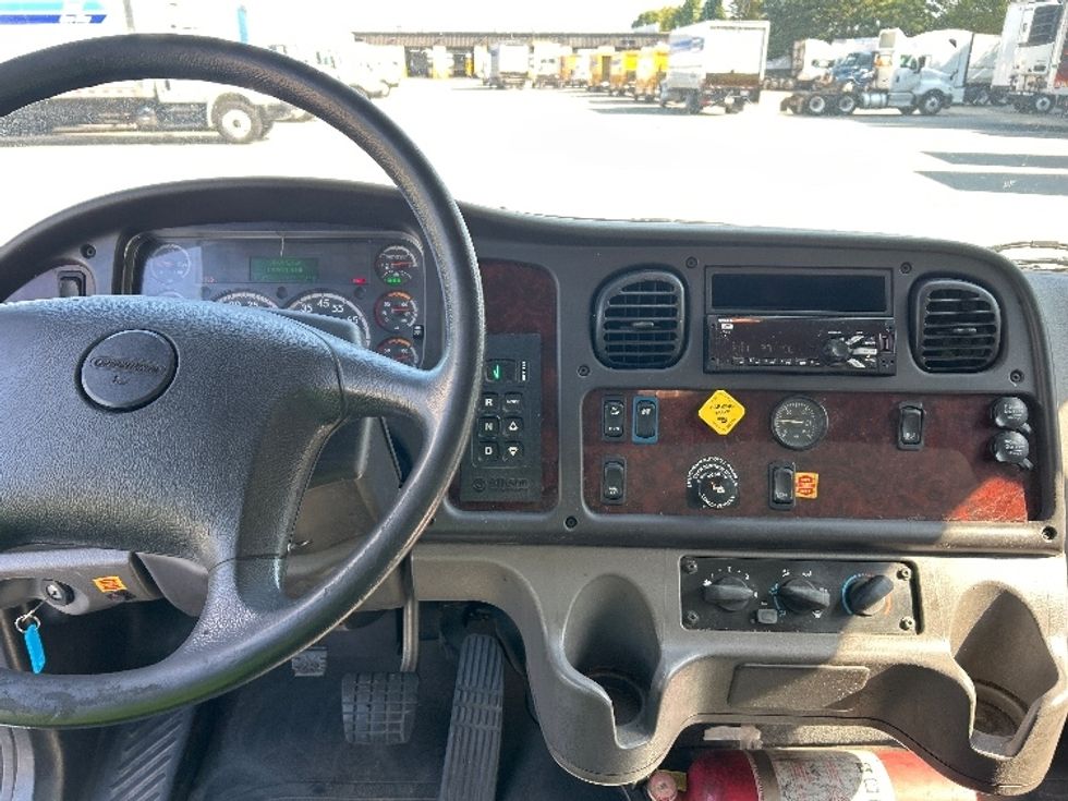 Medium Duty Box Truck-Light and Medium Duty Trucks-Freightliner-2020-M2-Greensboro-NC-172,872\n\t\tmiles-$ 50,000 - Image 18