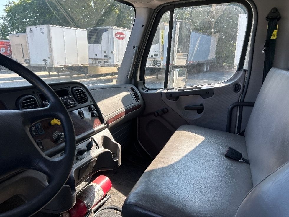 Medium Duty Box Truck-Light and Medium Duty Trucks-Freightliner-2020-M2-Greensboro-NC-172,872\n\t\tmiles-$ 50,000 - Image 19