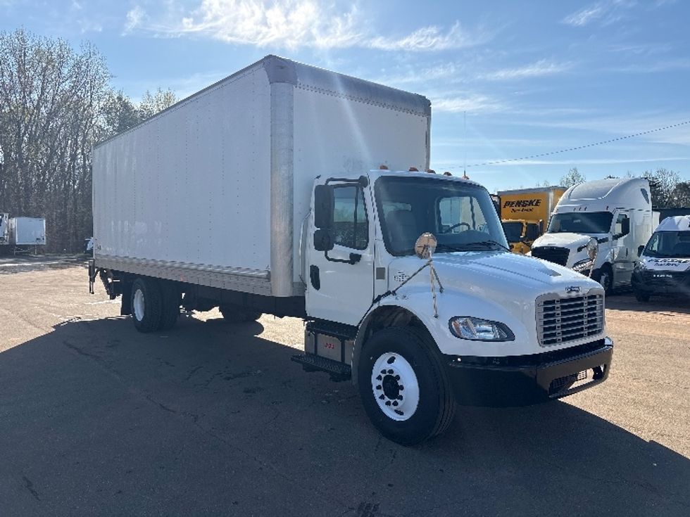 Medium Duty Box Truck-Light and Medium Duty Trucks-Freightliner-2020-M2-Greensboro-NC-194,141\n\t\tmiles-$ 48,250 - Image 1