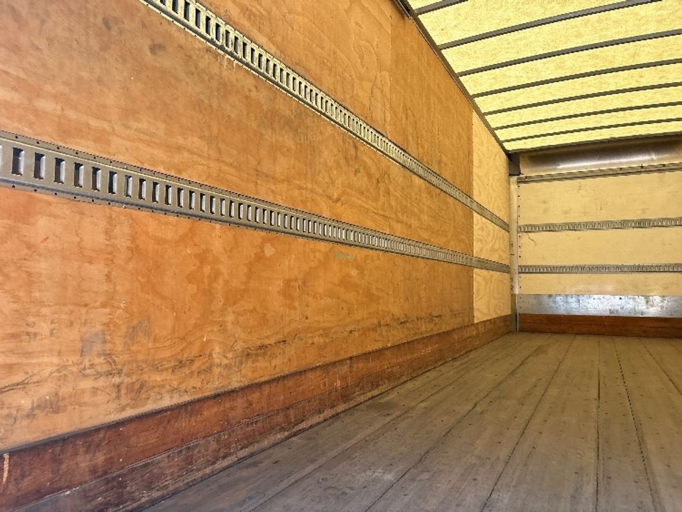 Medium Duty Box Truck-Light and Medium Duty Trucks-Freightliner-2020-M2-Greensboro-NC-194,141\n\t\tmiles-$ 48,250 - Image 11