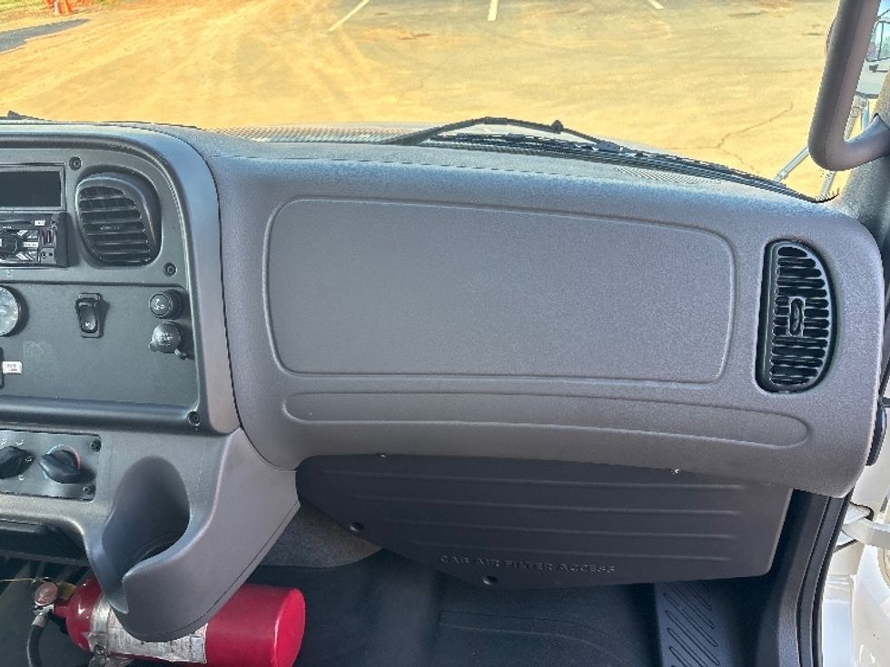 Medium Duty Box Truck-Light and Medium Duty Trucks-Freightliner-2020-M2-Greensboro-NC-194,141\n\t\tmiles-$ 48,250 - Image 21