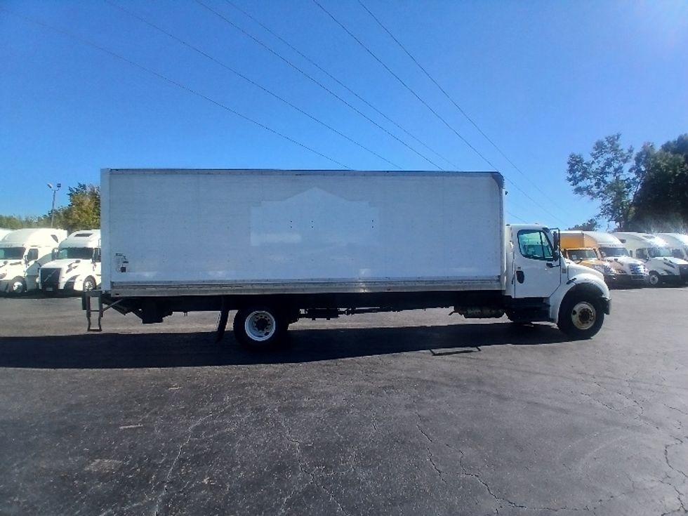 Medium Duty Box Truck-Light and Medium Duty Trucks-Freightliner-2020-M2-Greensboro-NC-213,223\n\t\tmiles-$ 43,750 - Image 14