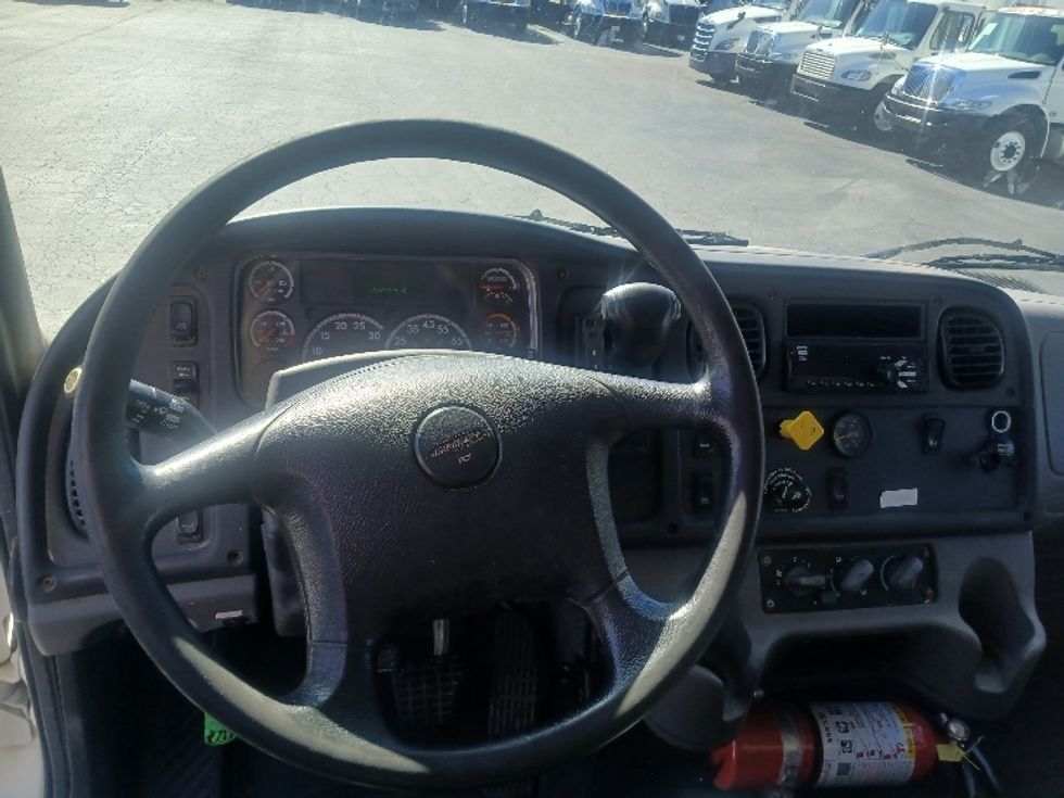 Medium Duty Box Truck-Light and Medium Duty Trucks-Freightliner-2020-M2-Greensboro-NC-213,223\n\t\tmiles-$ 43,750 - Image 16