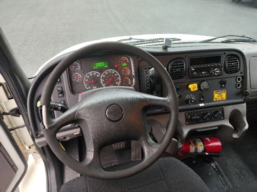 Medium Duty Box Truck-Light and Medium Duty Trucks-Freightliner-2020-M2-Greensboro-NC-237,287\n\t\tmiles-$ 43,500 - Image 18