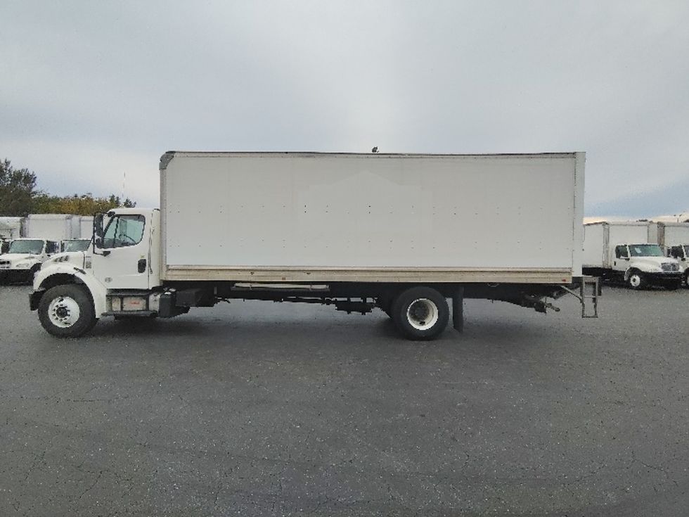 Medium Duty Box Truck-Light and Medium Duty Trucks-Freightliner-2020-M2-Greensboro-NC-237,287\n\t\tmiles-$ 43,500 - Image 4