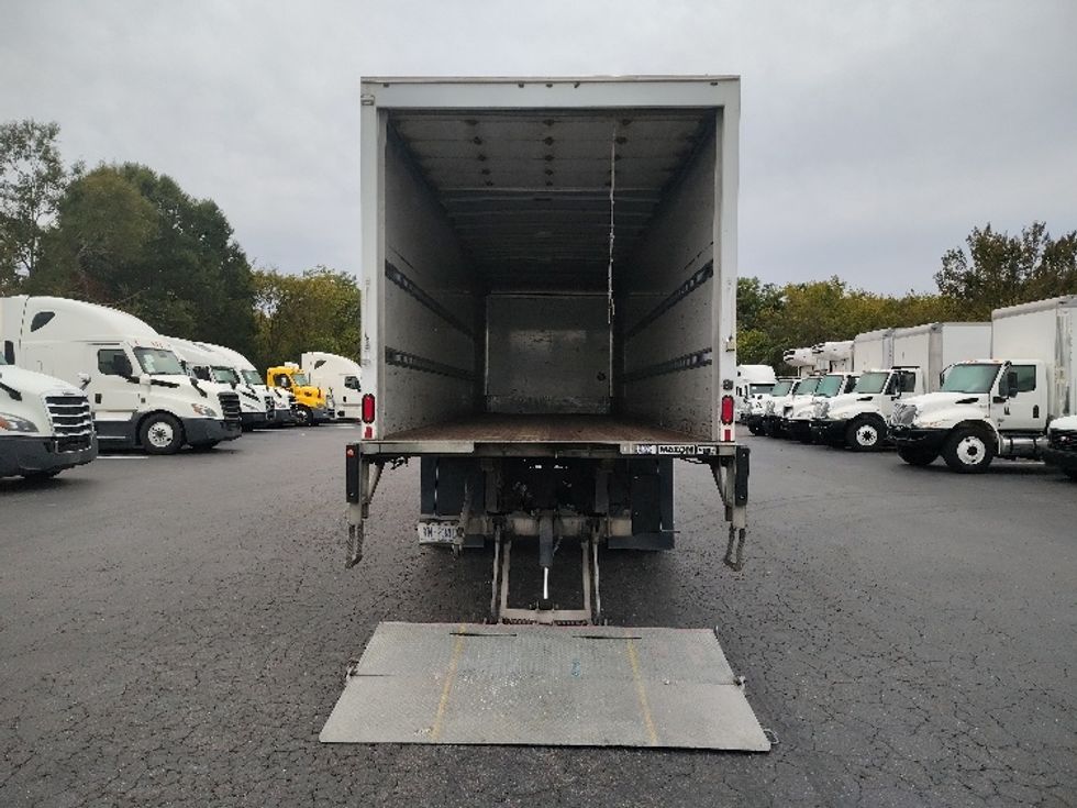 Medium Duty Box Truck-Light and Medium Duty Trucks-Freightliner-2020-M2-Greensboro-NC-237,287\n\t\tmiles-$ 43,500 - Image 9