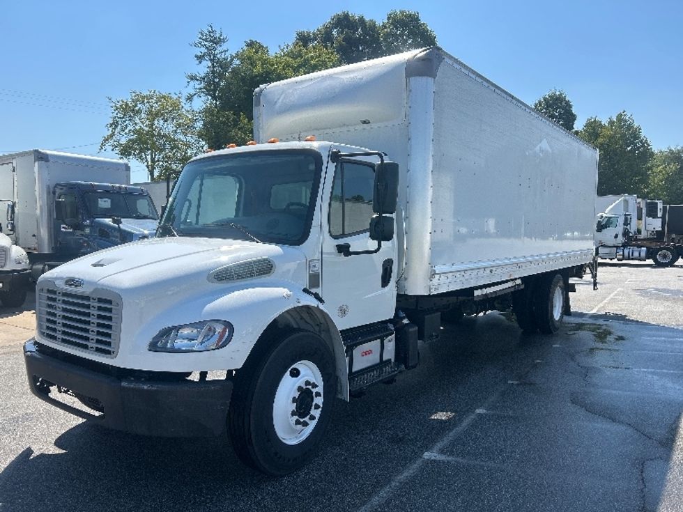 Medium Duty Box Truck-Light and Medium Duty Trucks-Freightliner-2020-M2-Greensboro-NC-239,686\n\t\tmiles-$ 46,250 - Image 1