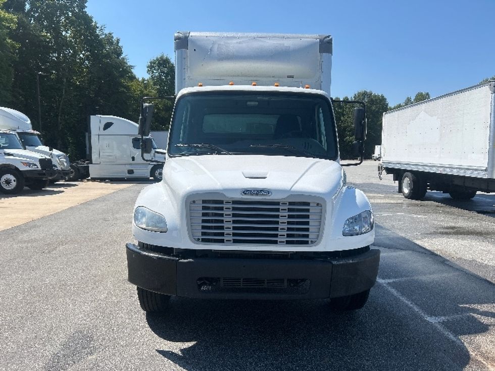 Medium Duty Box Truck-Light and Medium Duty Trucks-Freightliner-2020-M2-Greensboro-NC-239,686\n\t\tmiles-$ 46,250 - Image 2
