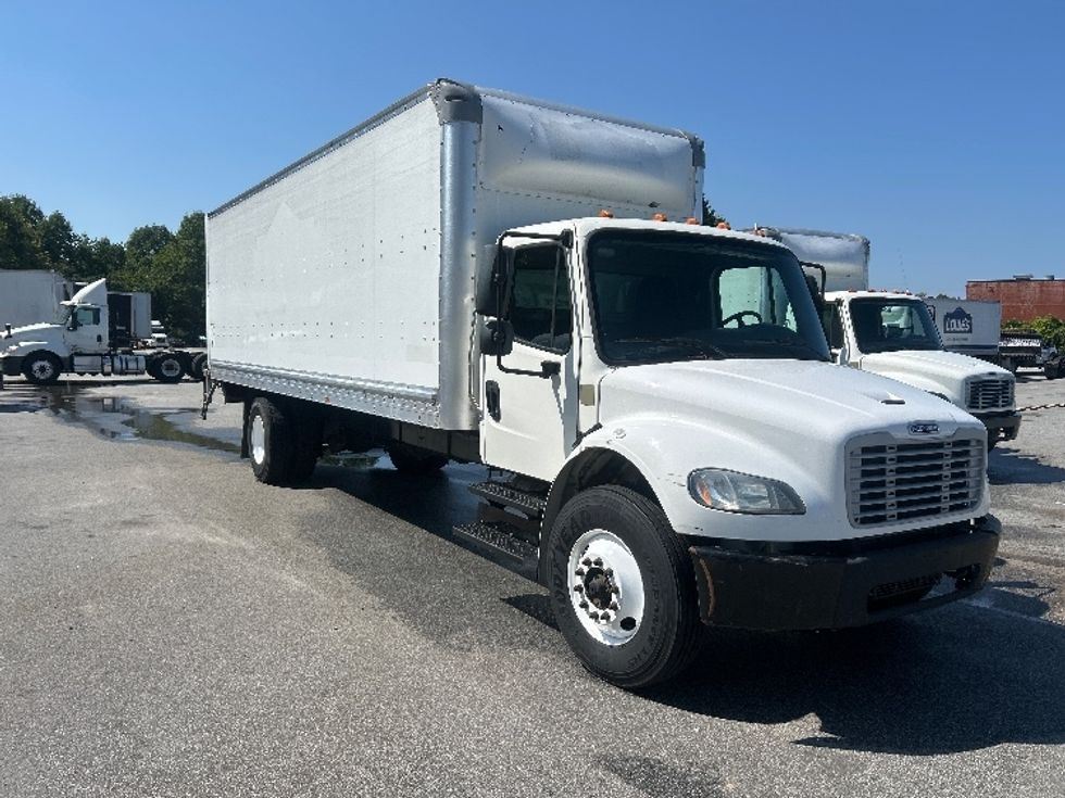 Medium Duty Box Truck-Light and Medium Duty Trucks-Freightliner-2020-M2-Greensboro-NC-239,686\n\t\tmiles-$ 46,250 - Image 3