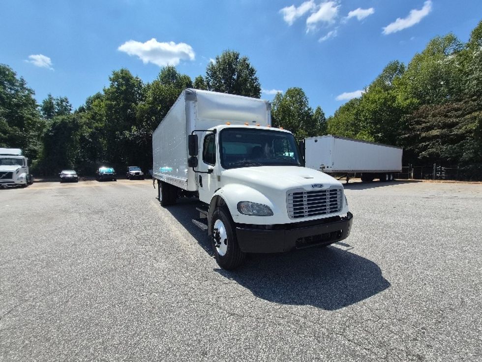 Medium Duty Box Truck-Light and Medium Duty Trucks-Freightliner-2020-M2-Greensboro-NC-241,532\n\t\tmiles-$ 46,000 - Image 1