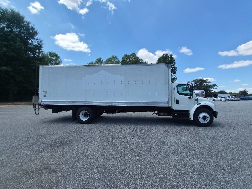 Medium Duty Box Truck-Light and Medium Duty Trucks-Freightliner-2020-M2-Greensboro-NC-241,532\n\t\tmiles-$ 46,000 - Image 15