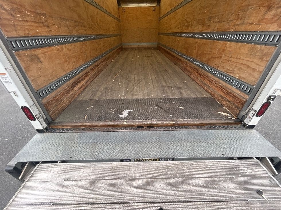 Medium Duty Box Truck-Light and Medium Duty Trucks-Freightliner-2020-M2-Greensboro-NC-243,982\n\t\tmiles-$ 38,500 - Image 10