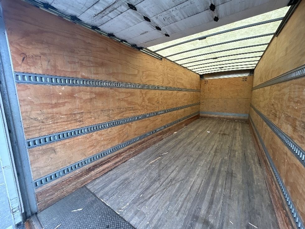 Medium Duty Box Truck-Light and Medium Duty Trucks-Freightliner-2020-M2-Greensboro-NC-243,982\n\t\tmiles-$ 38,500 - Image 11