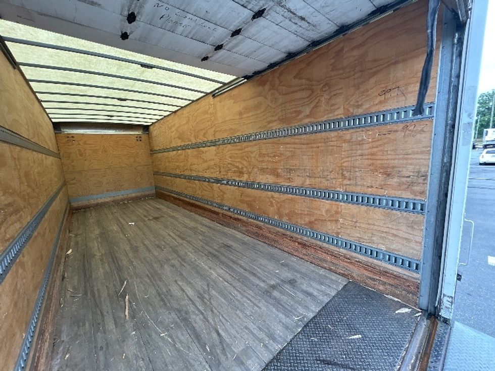 Medium Duty Box Truck-Light and Medium Duty Trucks-Freightliner-2020-M2-Greensboro-NC-243,982\n\t\tmiles-$ 38,500 - Image 12