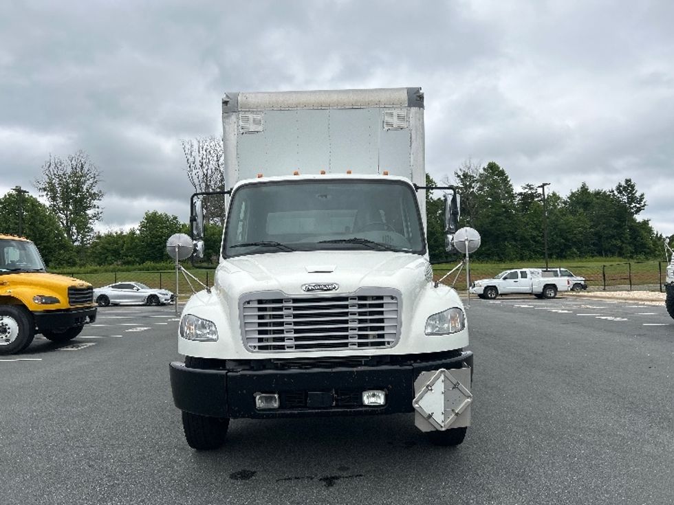 Medium Duty Box Truck-Light and Medium Duty Trucks-Freightliner-2020-M2-Greensboro-NC-243,982\n\t\tmiles-$ 38,500 - Image 2
