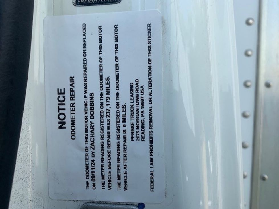 Medium Duty Box Truck-Light and Medium Duty Trucks-Freightliner-2020-M2-Greensboro-NC-243,982\n\t\tmiles-$ 38,500 - Image 22