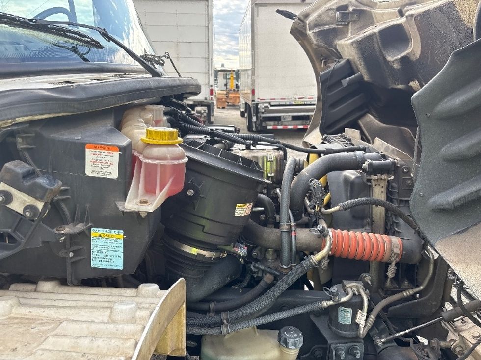 Medium Duty Box Truck-Light and Medium Duty Trucks-Freightliner-2020-M2-Greer-SC-212,778\n\t\tmiles-$ 44,500 - Image 23