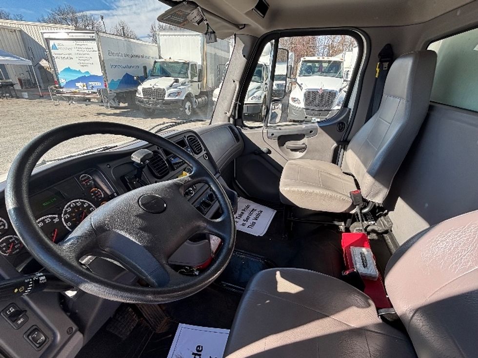 Medium Duty Box Truck-Light and Medium Duty Trucks-Freightliner-2020-M2-Greer-SC-85,339\n\t\tmiles-$ 57,750 - Image 18