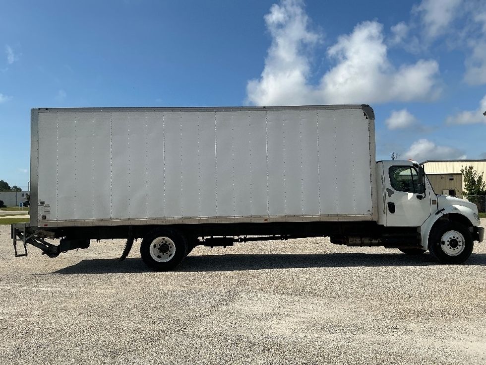 Medium Duty Box Truck-Light and Medium Duty Trucks-Freightliner-2020-M2-Gulfport-MS-391,575\n\t\tmiles-$ 23,000 - Image 15