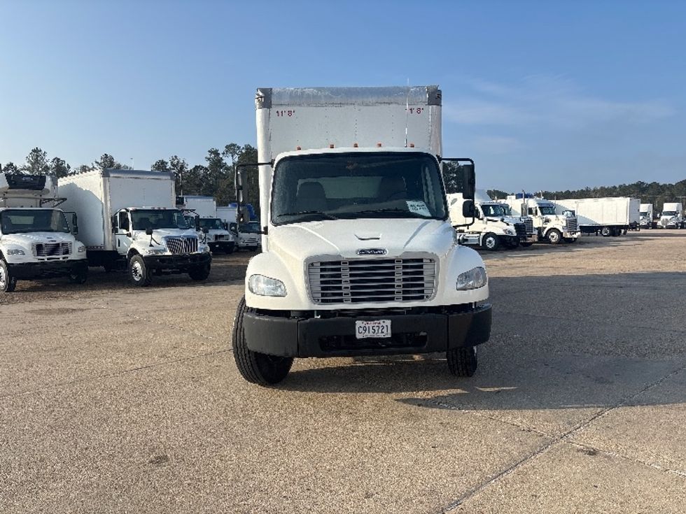 Medium Duty Box Truck-Light and Medium Duty Trucks-Freightliner-2020-M2-Hammond-LA-109,469\n\t\tmiles-$ 62,250 - Image 2