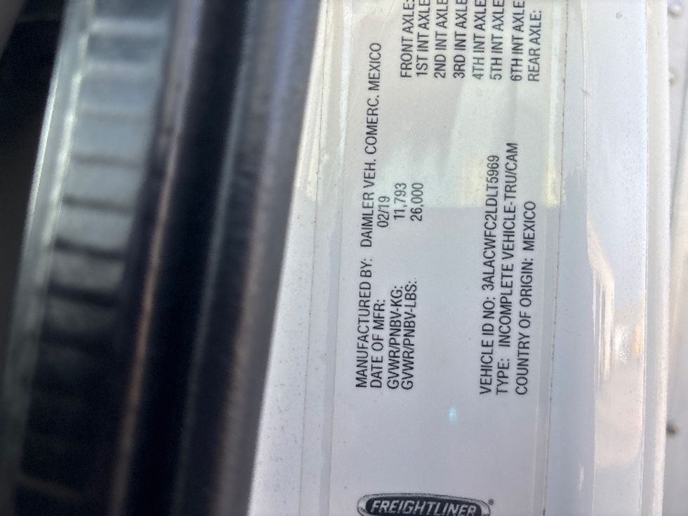 Medium Duty Box Truck-Light and Medium Duty Trucks-Freightliner-2020-M2-Hammond-LA-109,469\n\t\tmiles-$ 62,250 - Image 25