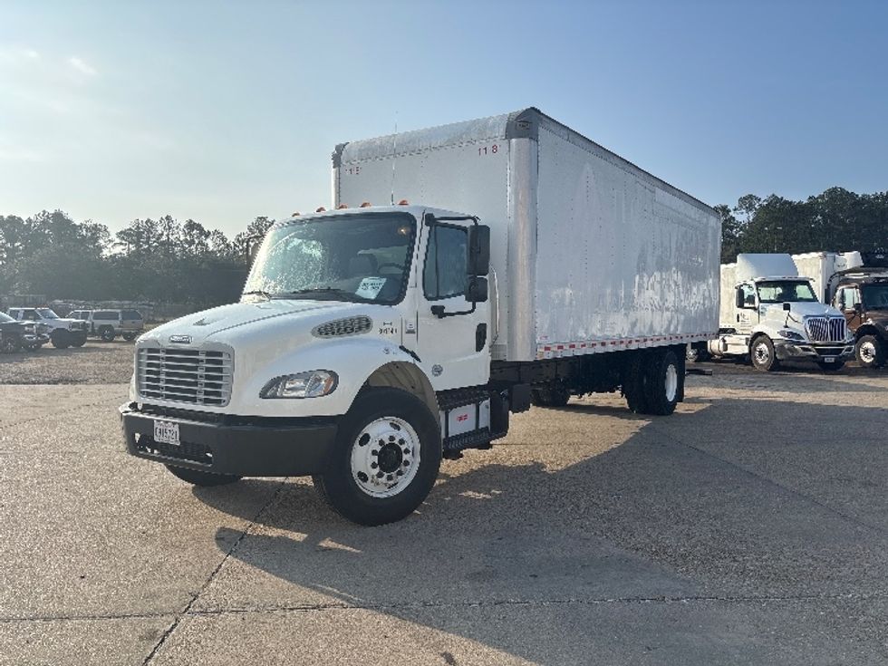 Medium Duty Box Truck-Light and Medium Duty Trucks-Freightliner-2020-M2-Hammond-LA-109,469\n\t\tmiles-$ 62,250 - Image 3