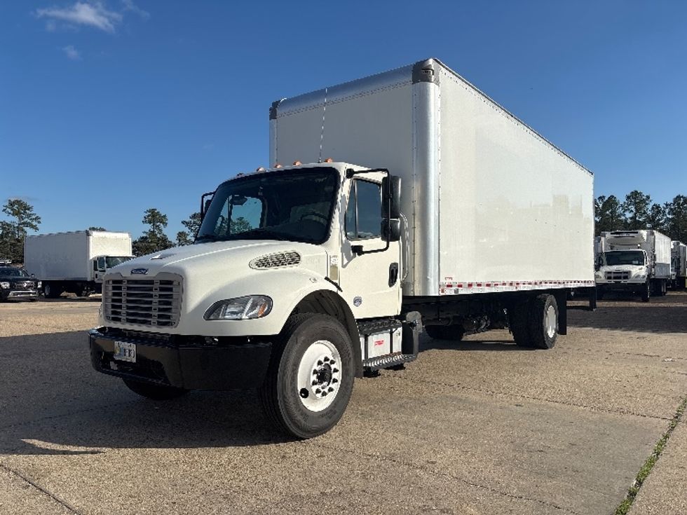 Medium Duty Box Truck-Light and Medium Duty Trucks-Freightliner-2020-M2-Hammond-LA-115,850\n\t\tmiles-$ 59,250 - Image 3